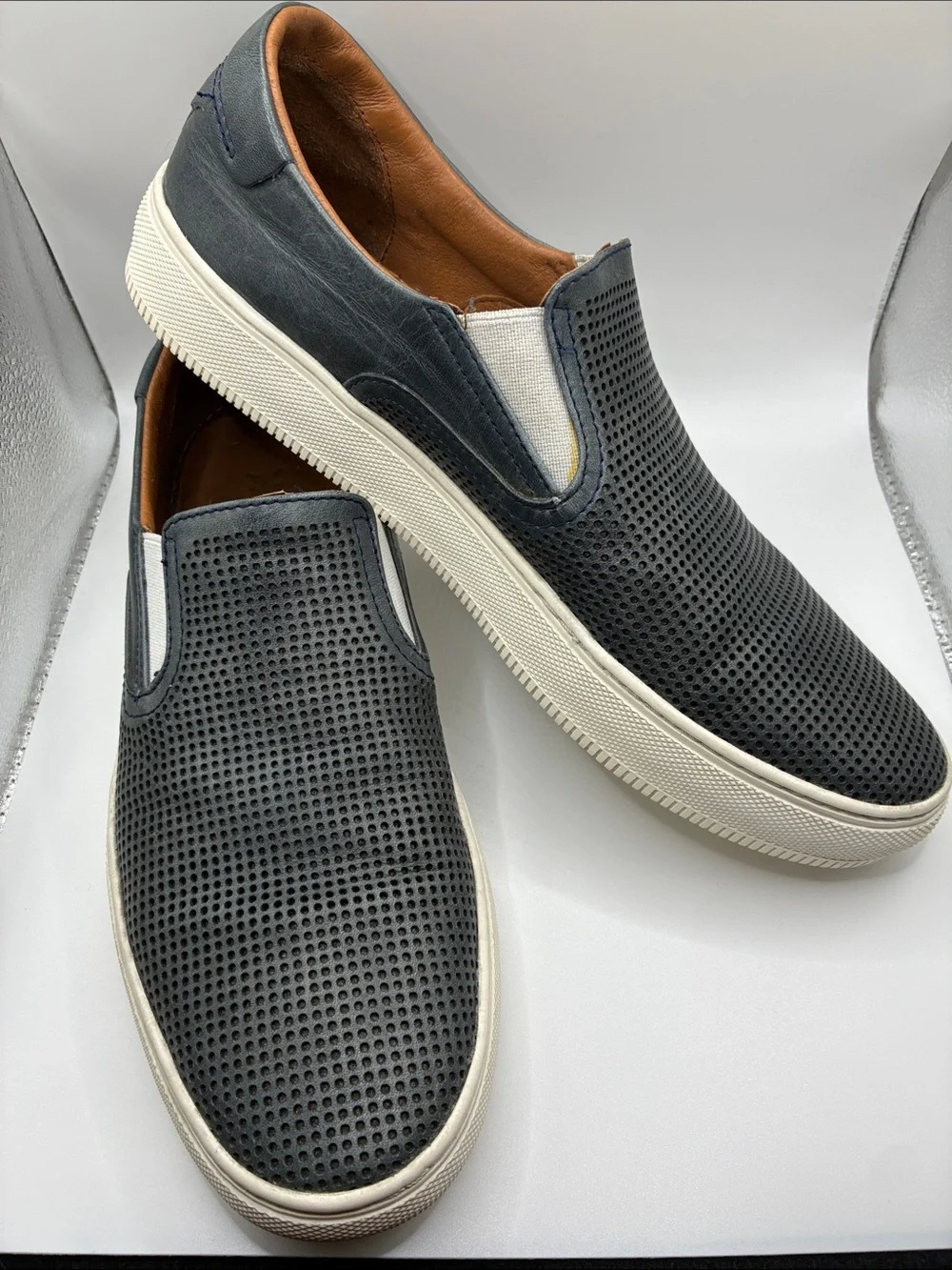 Frye Mens Astor Perforated Slip-on Sneakers